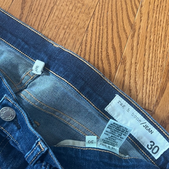 Rag & Bone Women’s Orson Capri Skinny Jeans (Size 30). - Picture 6 of 6